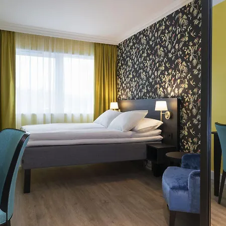 Thon Triaden Hotel 3*