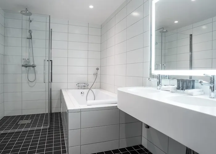 Thon Triaden Hotel 3*