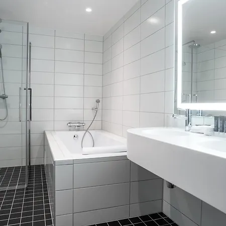 Thon Triaden Hotel 3*